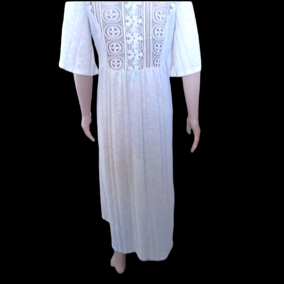 Rue 21 Lace Insert Cover Up Cream Size Medium - Picture 4 of 12